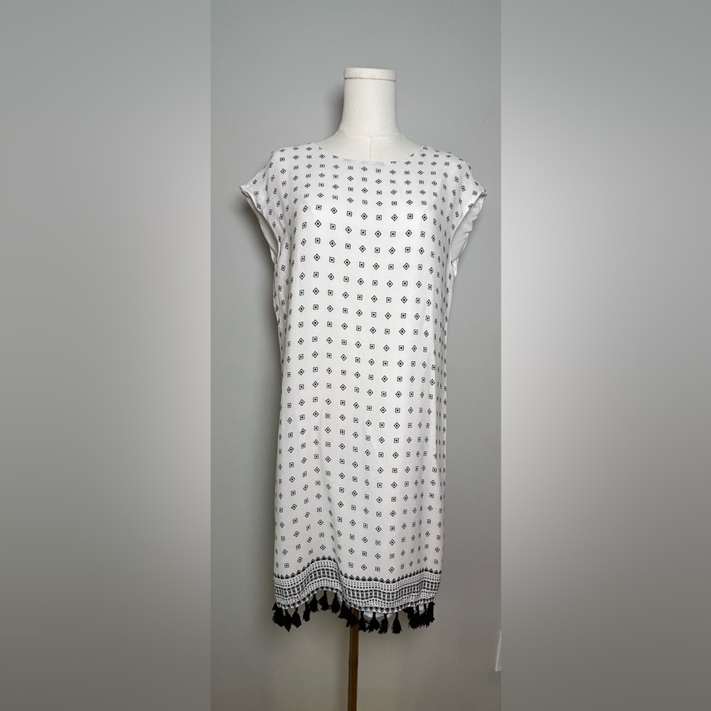 Madewell White boho tassel trim dress size medium geometric print dress